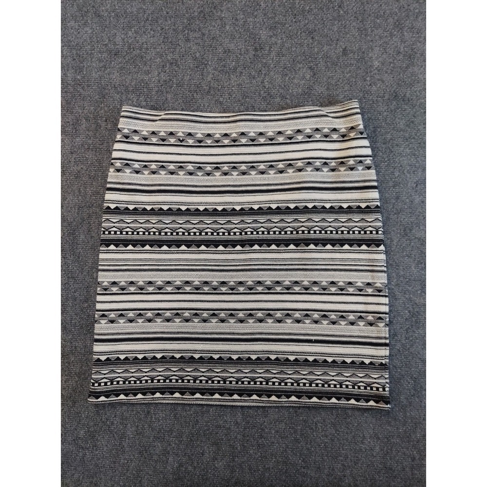J Jill Skirt Womens Small Black White Pencil Aztec Striped Stretch Knee Straight